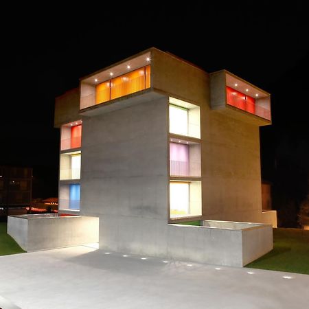 Chromotel Self Check-In Mezzovico Exterior foto